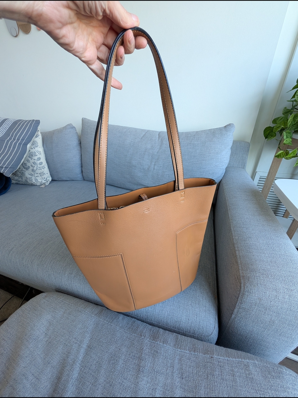 Tory Burch Block-T medeum long sholder tote - Picture 8 of 16